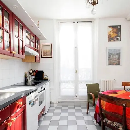 Fantastic Old City Apartment Milan